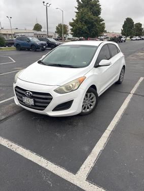 2016 Hyundai Elantra GT Base