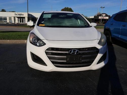 2016 Hyundai Elantra GT Base