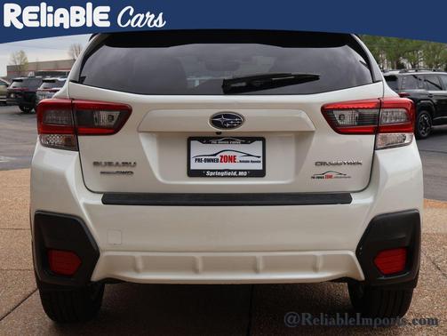 Crystal White Pearl 2022 Subaru Crosstrek Premium