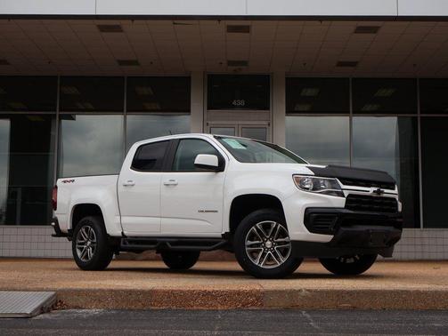 Summit White 2022 Chevrolet Colorado WT
