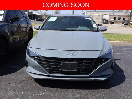 Electric Shadow 2022 Hyundai ELANTRA SEL