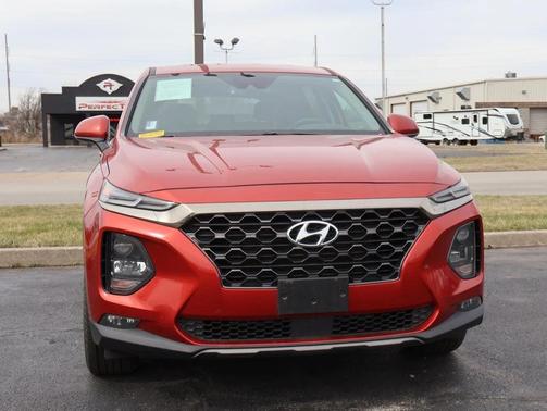 2019 Hyundai SANTA FE SEL 2.4