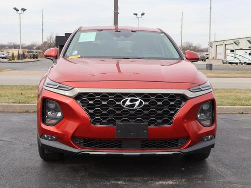 2019 Hyundai SANTA FE SEL 2.4