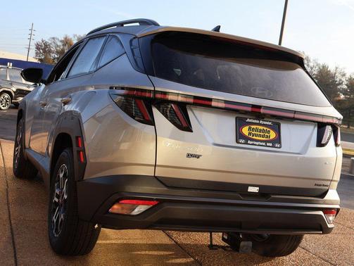 Shimmering Silver 2026 Hyundai TUCSON XRT