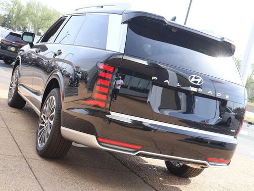 Abyss Black Pearl 2026 Hyundai PALISADE Calligraphy