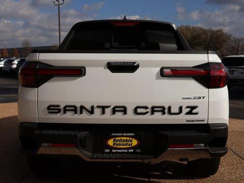 Atlas White 2026 Hyundai SANTA CRUZ Limited