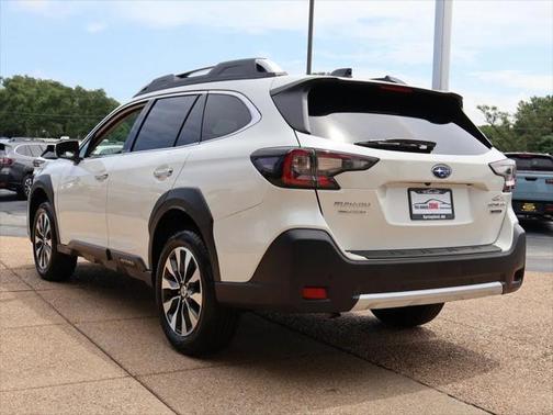 2024 Subaru Outback Touring