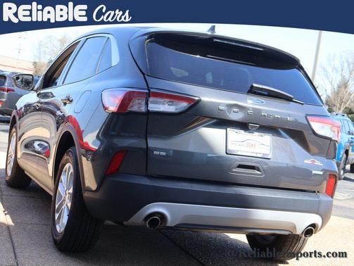 Magnetic 2020 Ford Escape SE