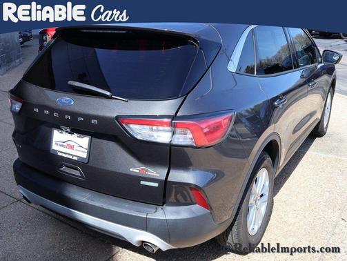 Magnetic 2020 Ford Escape SE