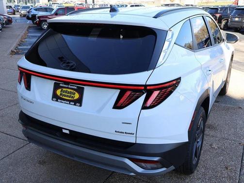 2026 Hyundai TUCSON SEL Premium