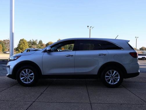 2019 Kia Sorento L