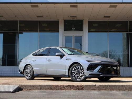 2026 Hyundai SONATA Hybrid SE