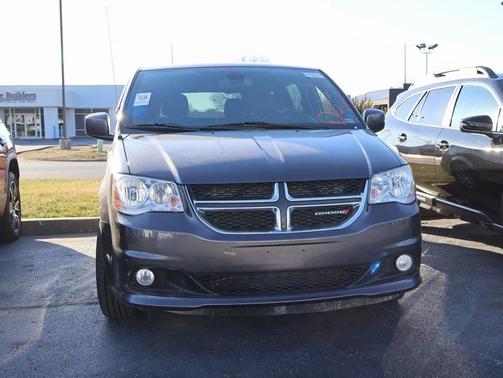 2020 Dodge Grand Caravan SE