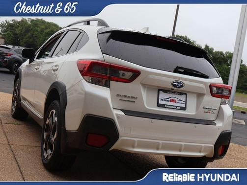 Crystal White Pearl 2022 Subaru Crosstrek Limited