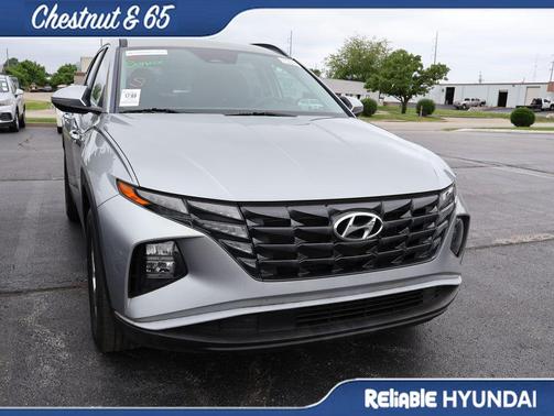 Shimmering Silver 2023 Hyundai TUCSON SEL