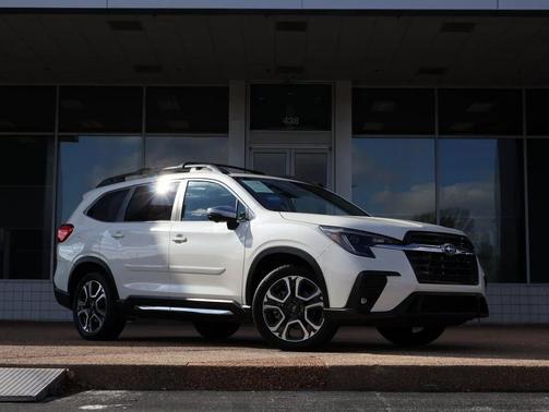 2023 Subaru Ascent Limited 7-Passenger