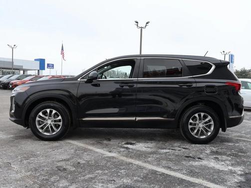 2019 Hyundai SANTA FE SE 2.4