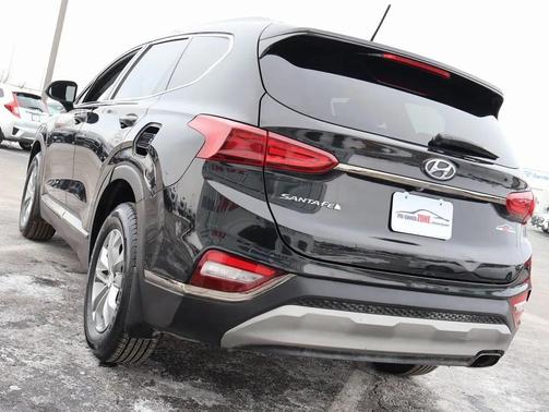 2019 Hyundai SANTA FE SE 2.4