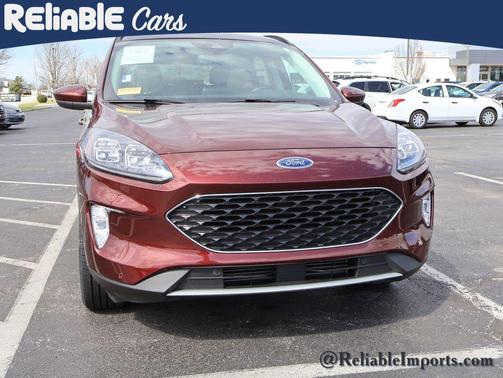 Bronze 2021 Ford Escape Titanium