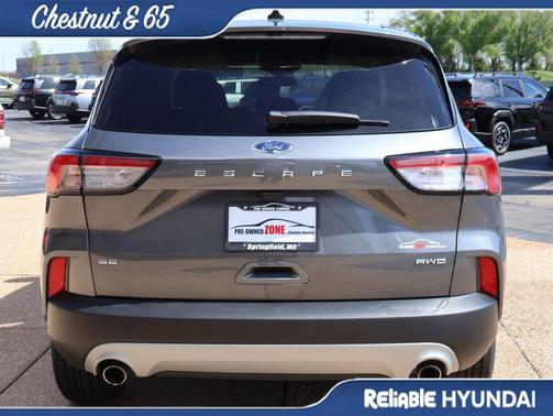 Carbonized Gray 2022 Ford Escape SE