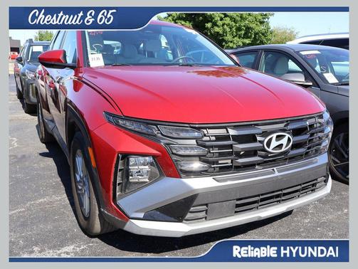 Ultimate Red 2025 Hyundai TUCSON SE