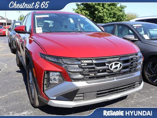 Ultimate Red 2025 Hyundai TUCSON SE