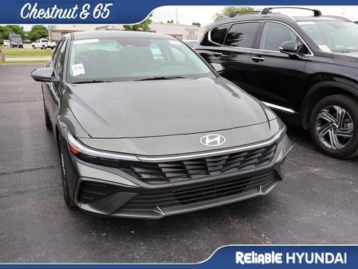 Amazon Gray 2024 Hyundai ELANTRA SEL