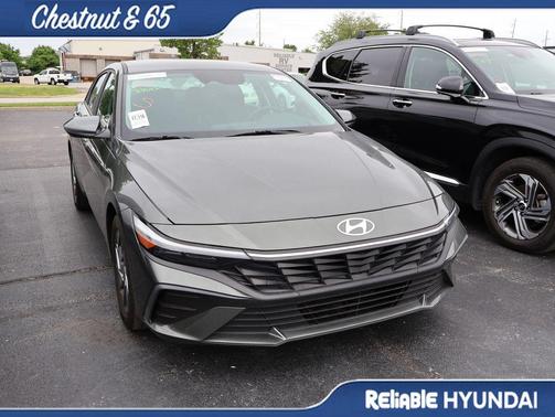 Amazon Gray 2024 Hyundai ELANTRA SEL