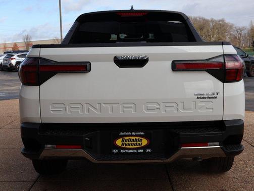 Atlas White 2026 Hyundai SANTA CRUZ Limited