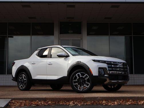 Atlas White 2026 Hyundai SANTA CRUZ Limited