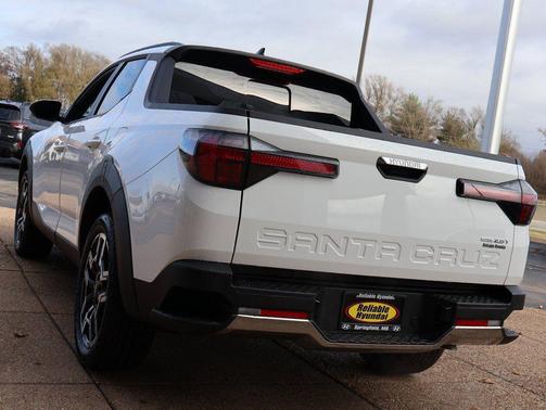 Atlas White 2026 Hyundai SANTA CRUZ Limited