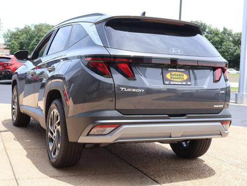 Ecotronic Gray 2026 Hyundai TUCSON SEL Plus