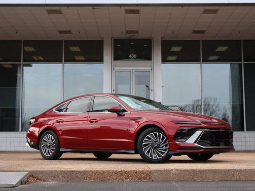 2026 Hyundai SONATA Hybrid Limited