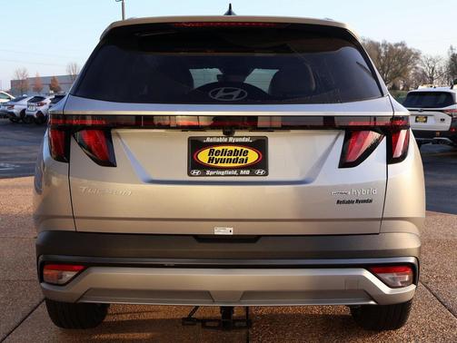 2026 Hyundai TUCSON Hybrid SEL