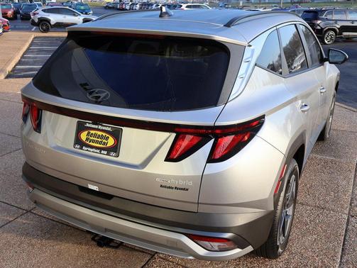 2026 Hyundai TUCSON Hybrid SEL