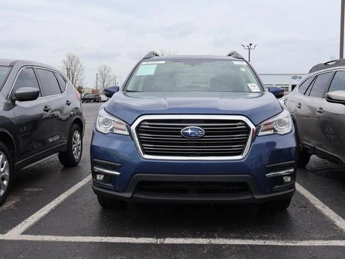 2022 Subaru Ascent Limited 8-Passenger