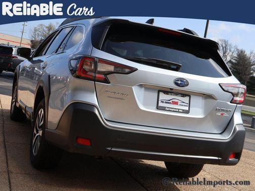 Ice Silver Metallic 2025 Subaru Outback Premium