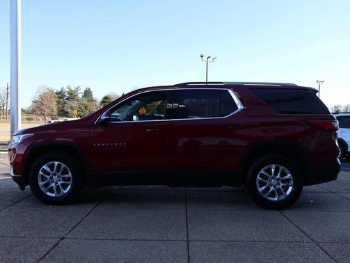 2018 Chevrolet Traverse LT Cloth