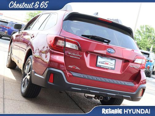 Crimson Red Pearl 2019 Subaru Outback 2.5i Limited