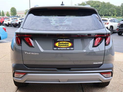 Hampton Gray 2026 Hyundai TUCSON SEL