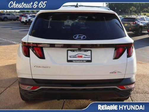 White Pearl 2024 Hyundai TUCSON SEL