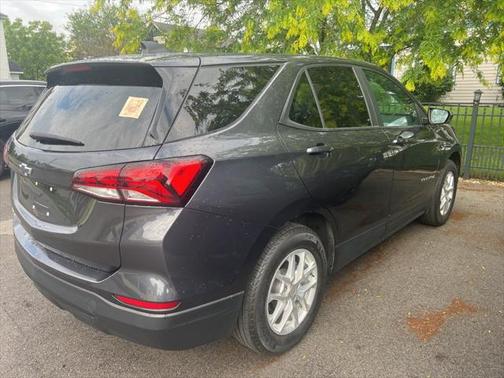 2022 Chevrolet Equinox LS