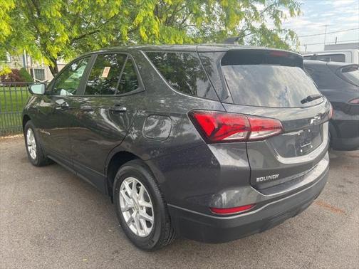 2022 Chevrolet Equinox LS
