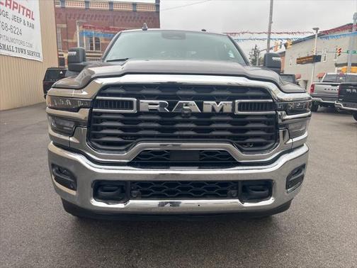 2025 RAM 2500 Big Horn Crew Cab 4x4 6'4' Box