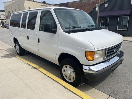 2007 Ford E350 Super Duty XL Wagon