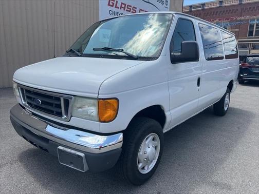 2007 Ford E350 Super Duty XL Wagon