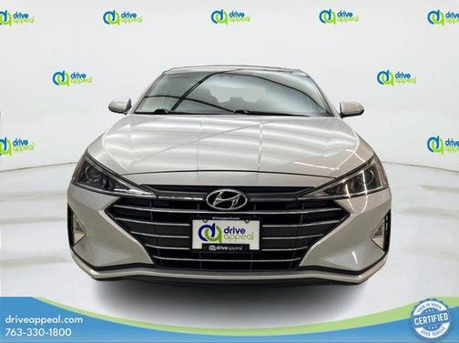 2020 Hyundai ELANTRA SE