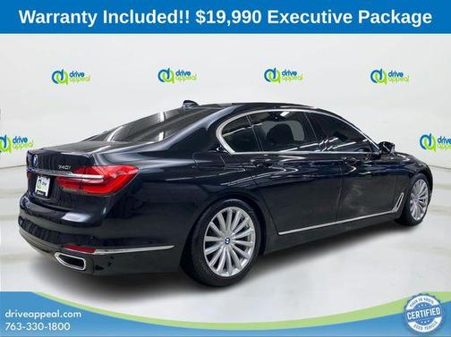 Black Sapphire Metallic 2018 BMW 740 i xDrive