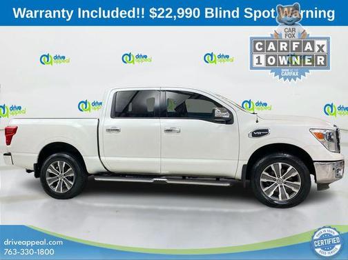 2017 Nissan Titan SL