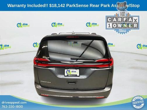 2022 Chrysler Pacifica Touring-L